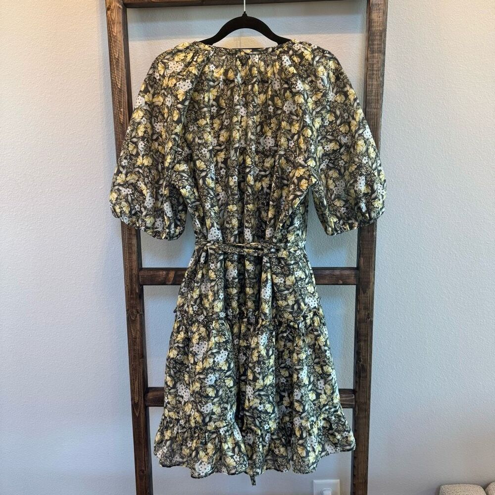 NWT Current Air M Gray Floral Wrap Dress Ruffle Mini V-Neck Puff Sleeve Cottage - Picture 8 of 9